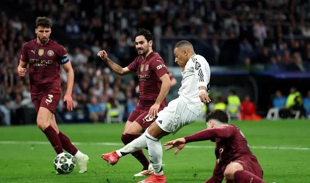 包含豪门之争！欧国联赛球队对碰，火花四射的词条