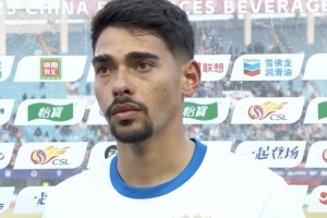 南特主教练表扬球队斗志，坚持到最后取胜