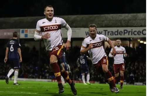 帕尔马主场大胜亚特兰大，奇迹般逆袭夺冠的简单介绍