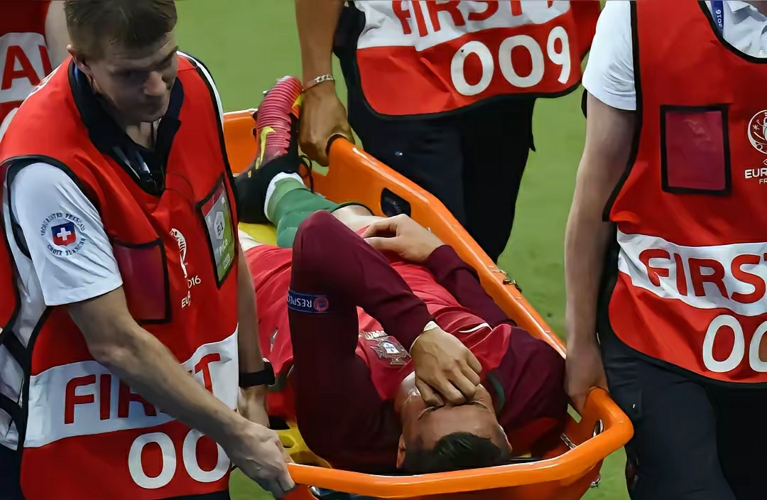 主力球员受伤，球队备战备受考验的简单介绍