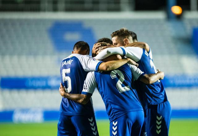 关于阿尔梅里亚主场逆转，不敌对手错失反超的信息