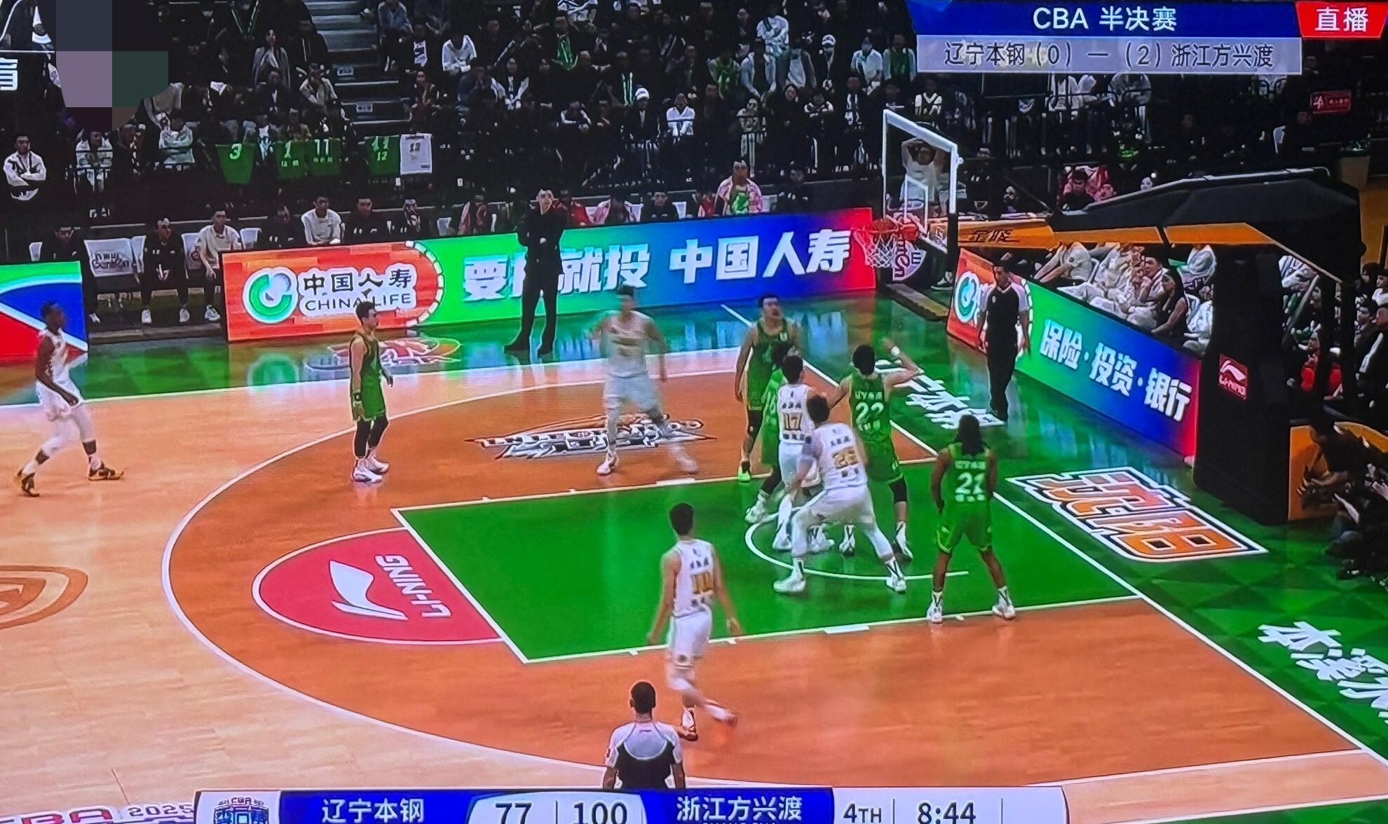 辽宁男篮神来之笔，赛场上演大逆转