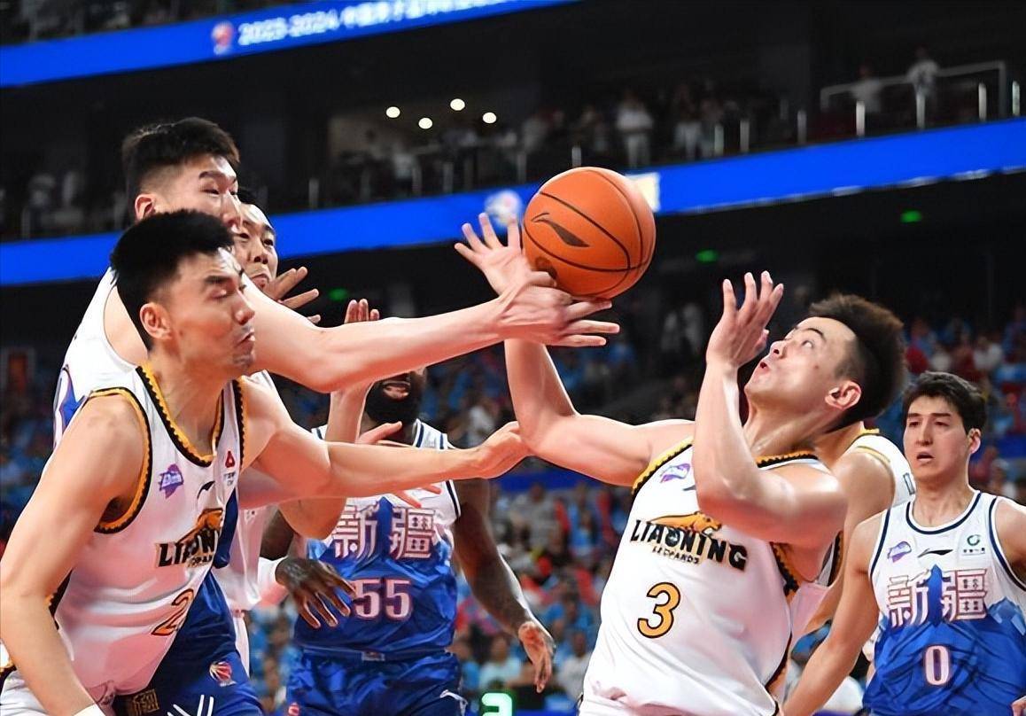 新疆男篮首发得分王现身，全队合力强势逼近夺冠的简单介绍