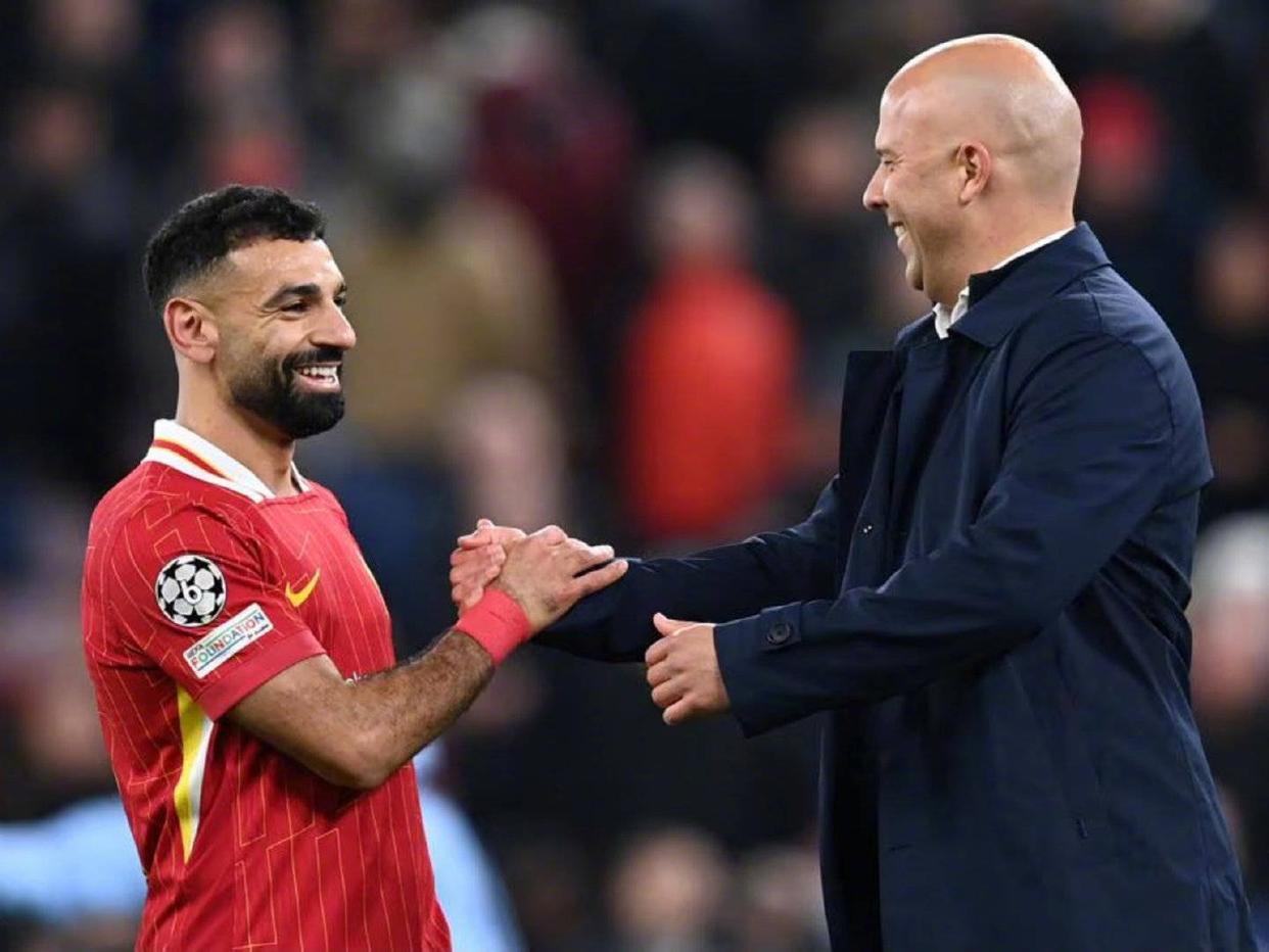 包含埃因霍温新援首秀告捷，球队士气大振的词条